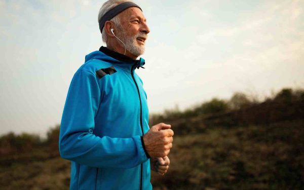 Dacă vreau să mă simt mai energic ar trebui să iau suplimente și să mi schimb stilul de viață